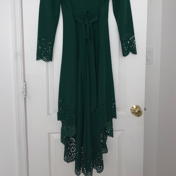 Dress - Picture 3 of 6